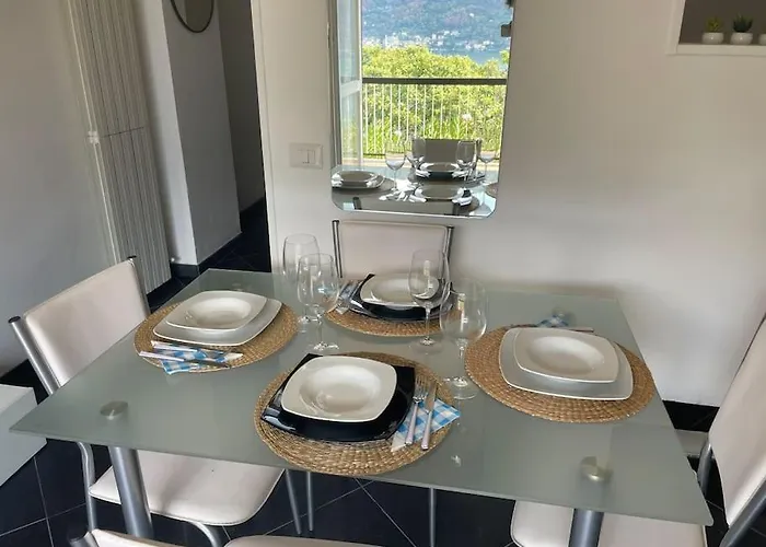 House - View & Solarium * Nesso