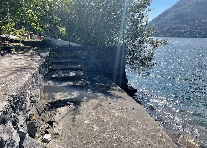 House - View & Solarium Apartment Nesso