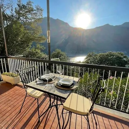 House - View & Solarium * Nesso
