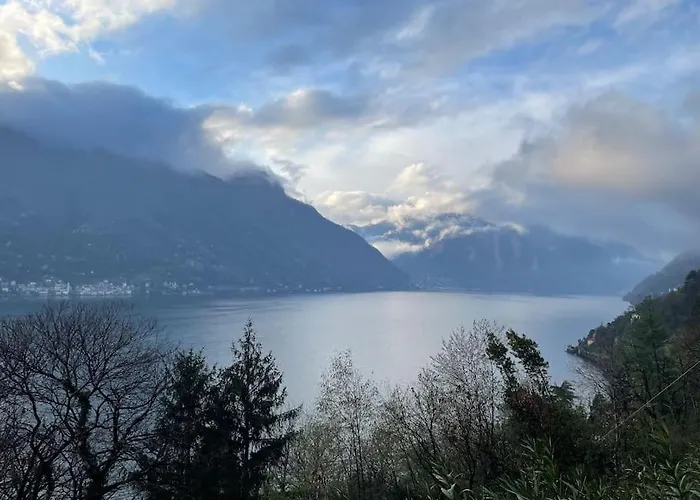 House - View & Solarium Nesso